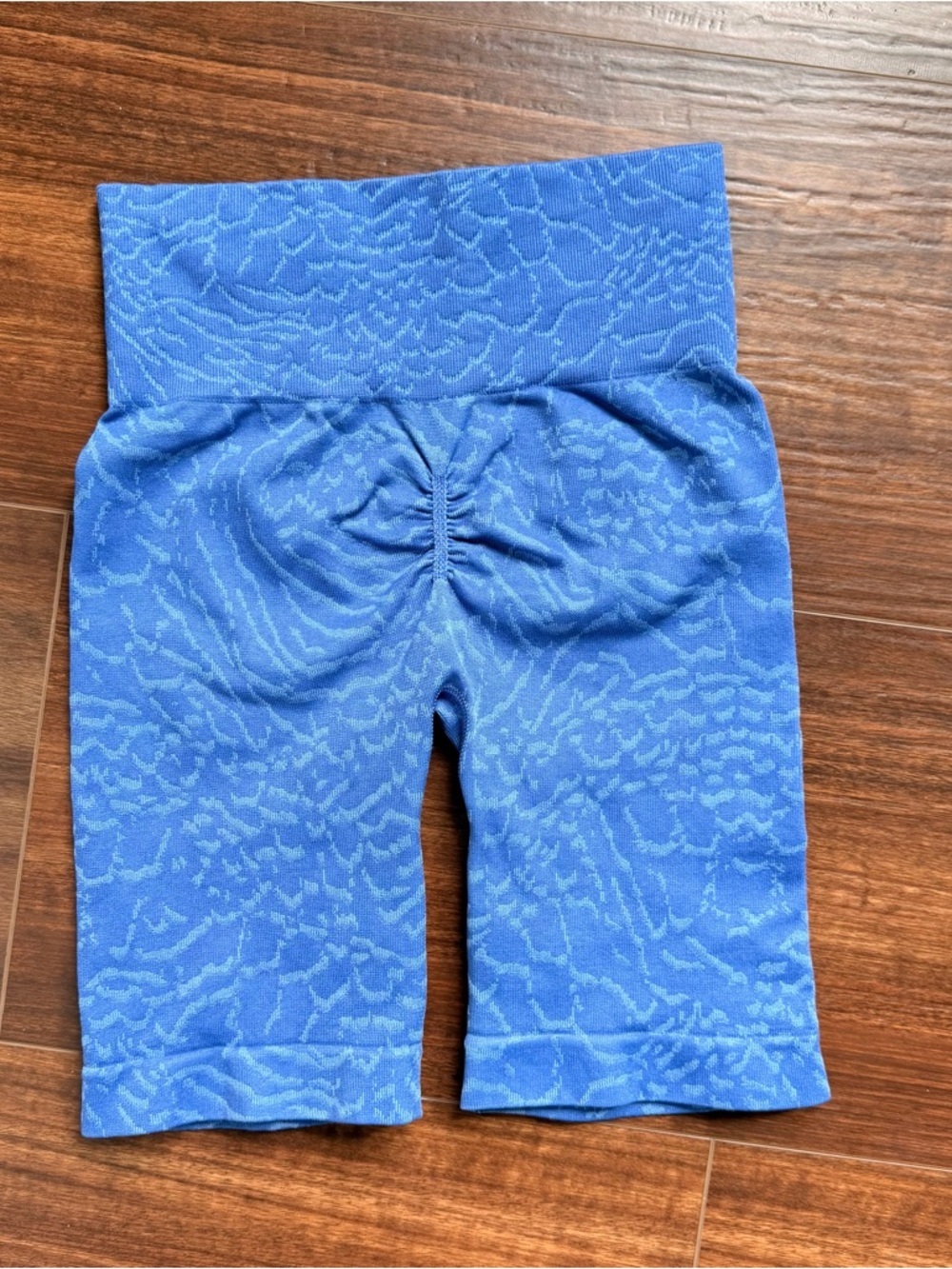 Gymshark Adapt Animal Seamless Shorts - Picture 3 of 4